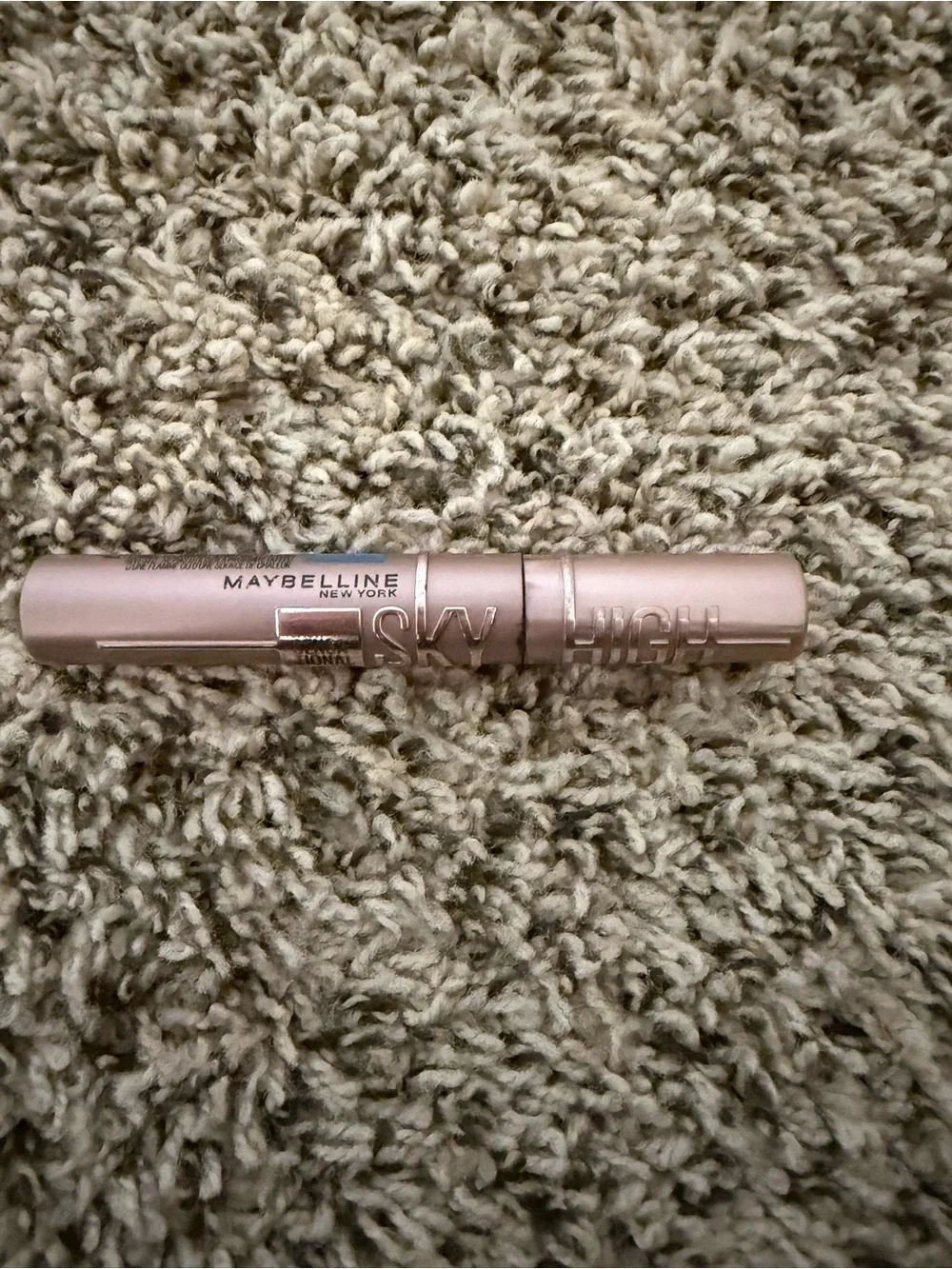 mascara